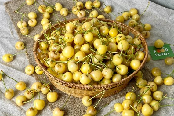 White cherry