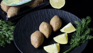 Kubbe Balls with Walnuts